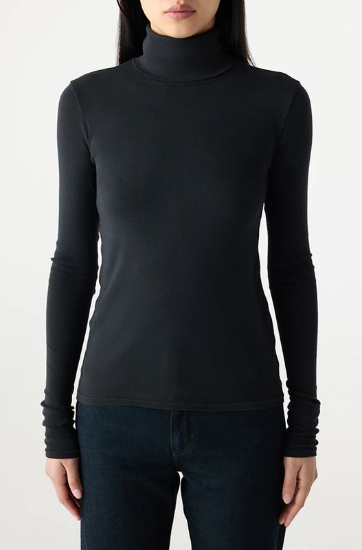 AMO Reese Tee in Black