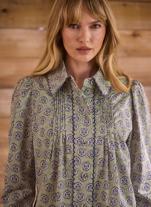 Hunter Bell James Shirt in Navy Bird Block