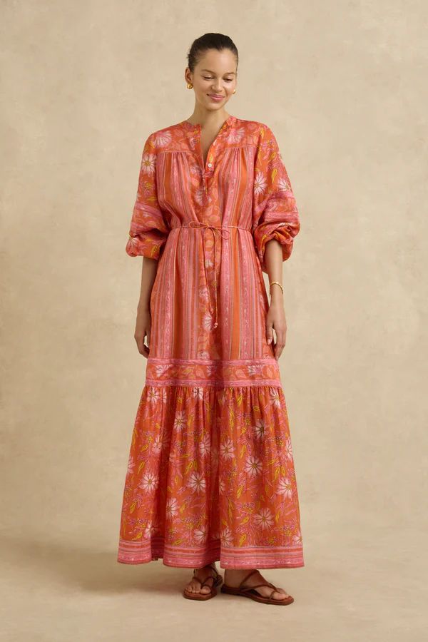 Hannah Vivianna Dress in Spring Daisy Crimson