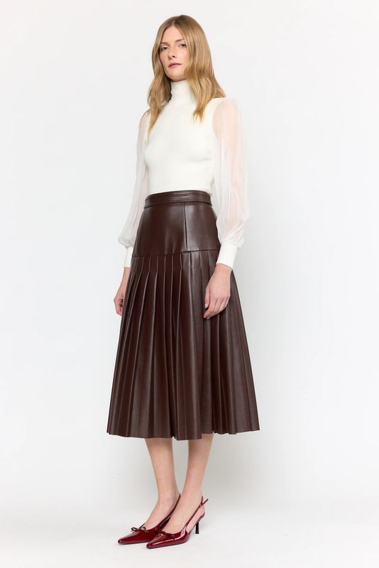 Christy Lynn Clarissa Skirt in Maroon
