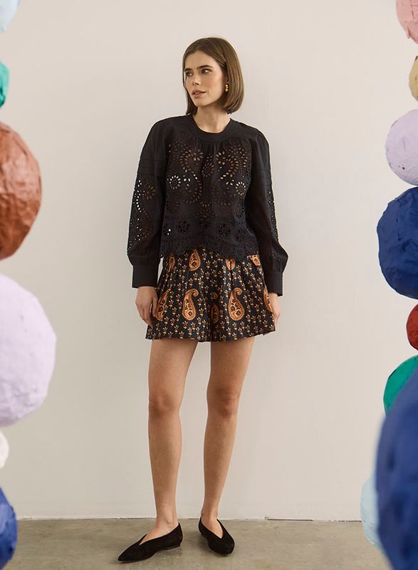Hunter Bell Willa Short in Glen Paisley