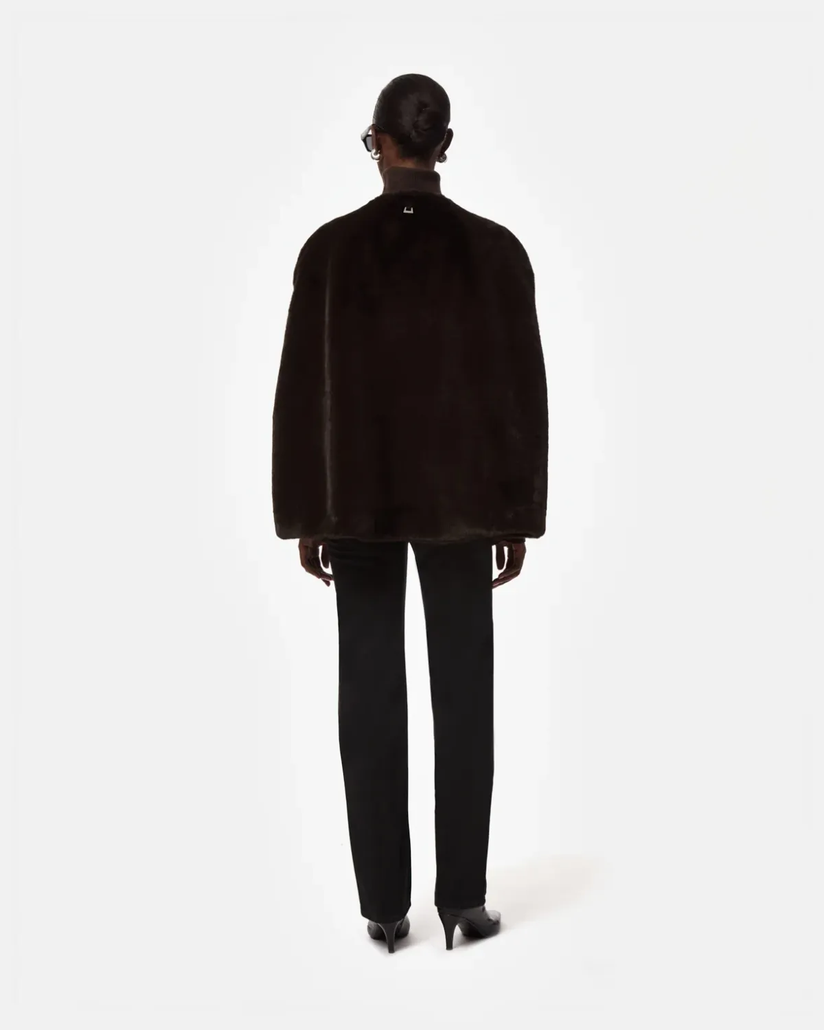 Apparis Sloane Cape in Espresso