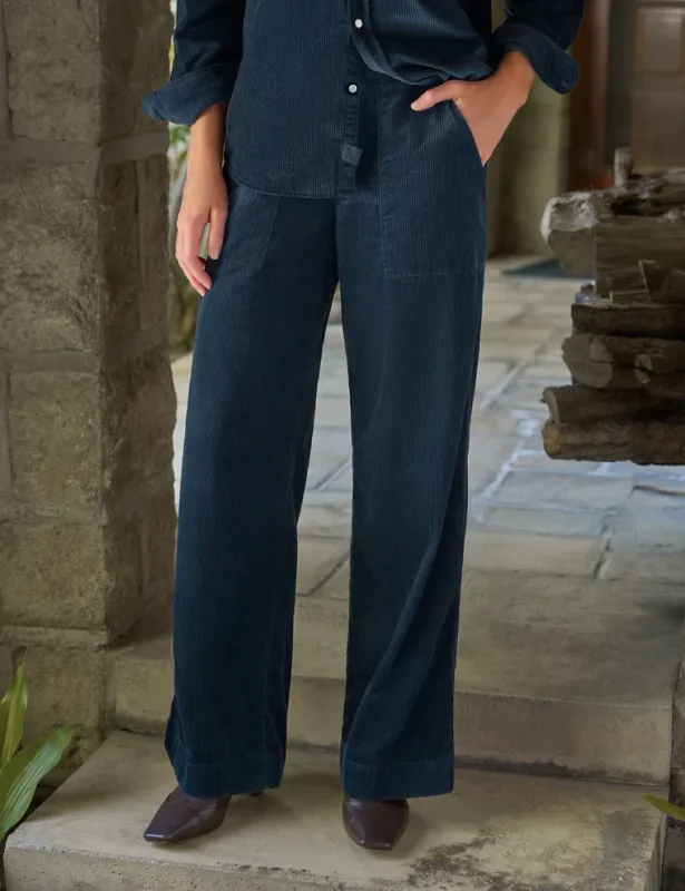 Frank &amp; Eileen Madeline Patch Pocket Pull On Pant in Classic Navy