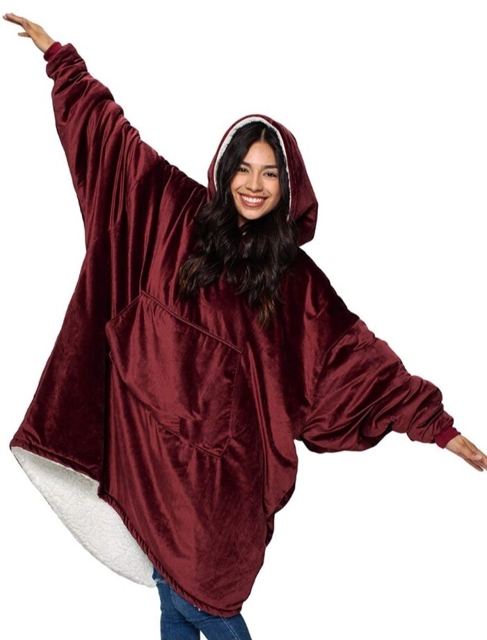 Huggle  hoodie  blanket