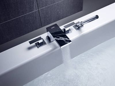 Mélangeurs de baignoire personnalisables