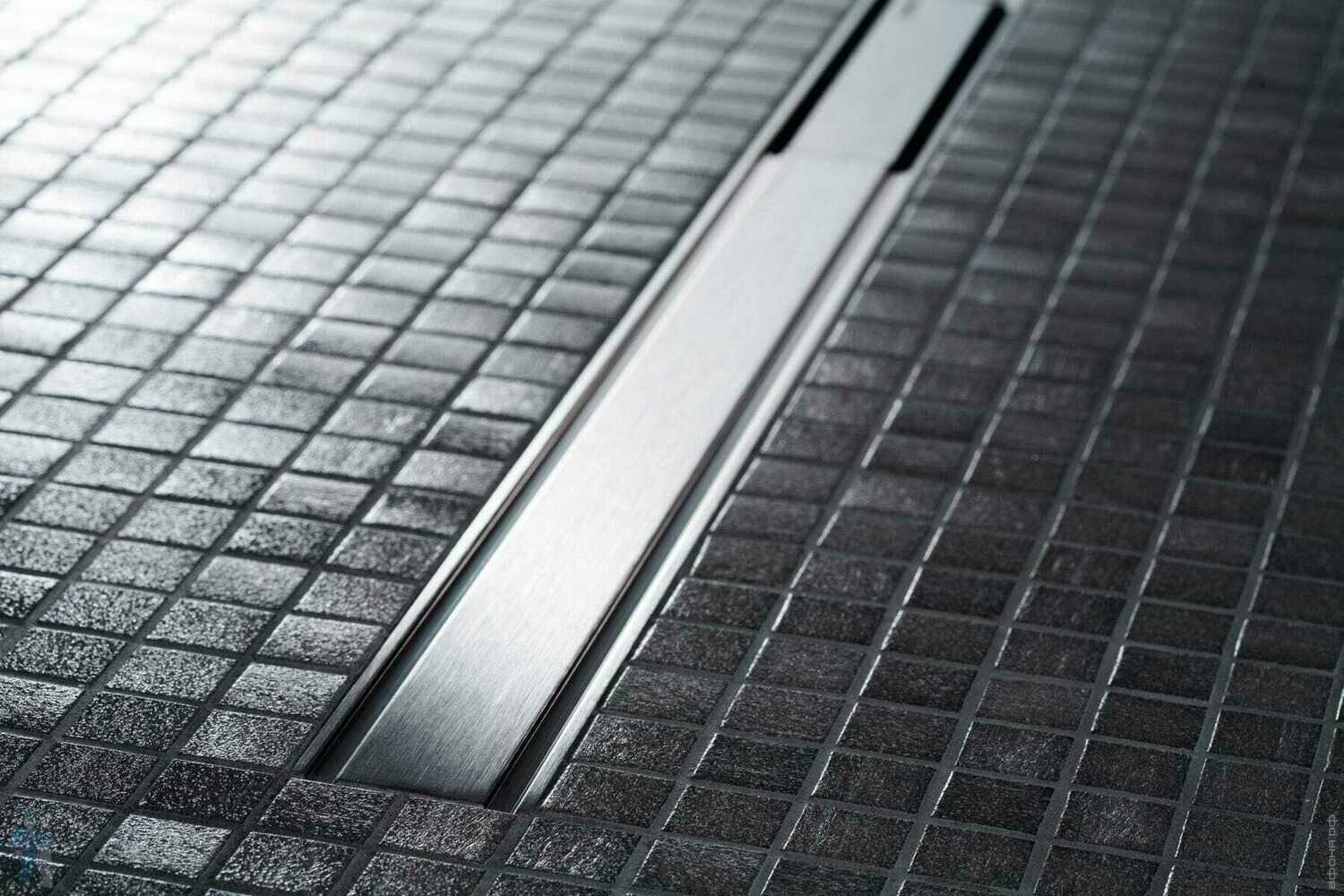Set de finition Geberit CleanLine60 - Métal brossé - Longueur 30 - 130 cm