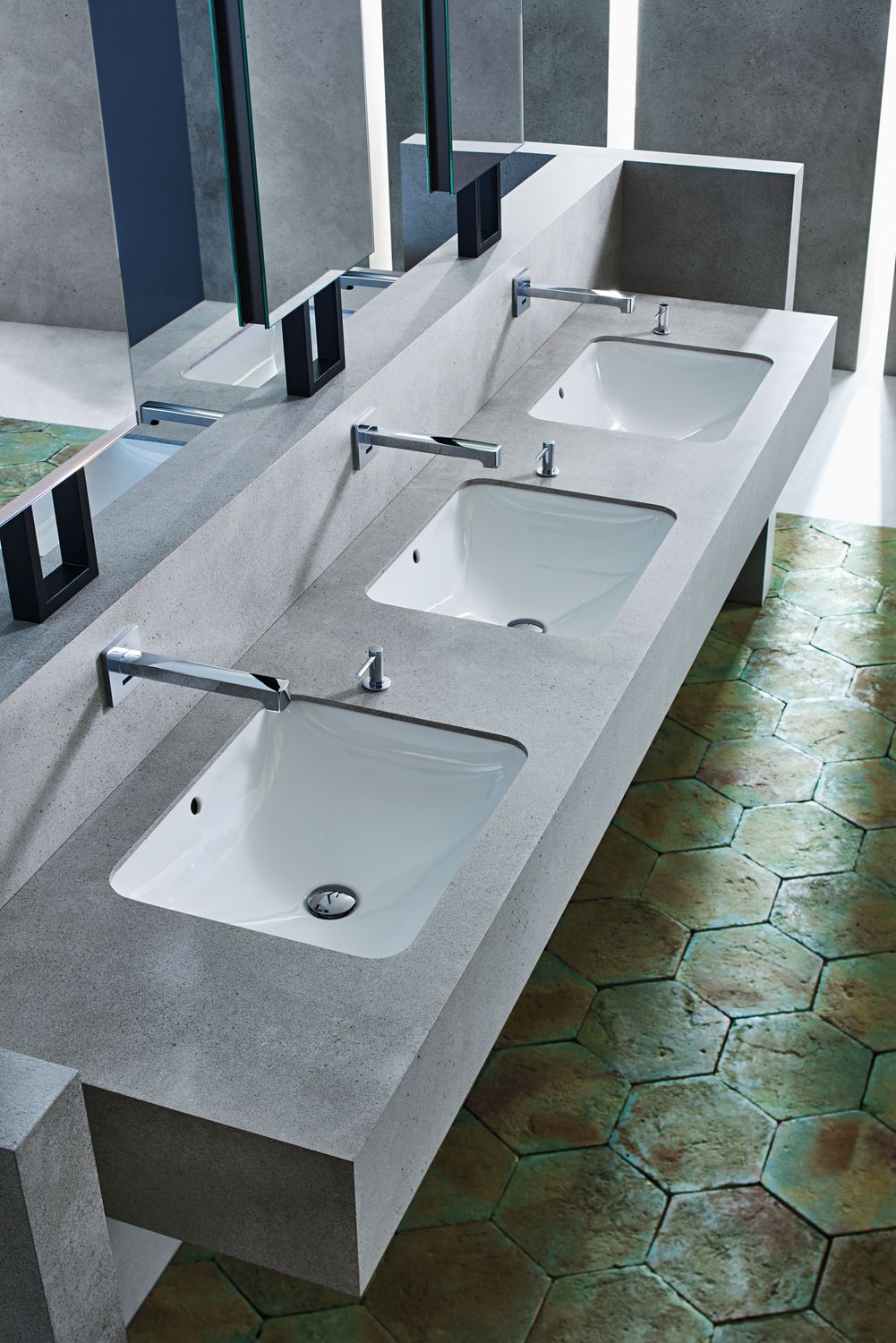 Geberit VariForm Undermount Rectangular Washbasin 53 x 44 cm with Overflow