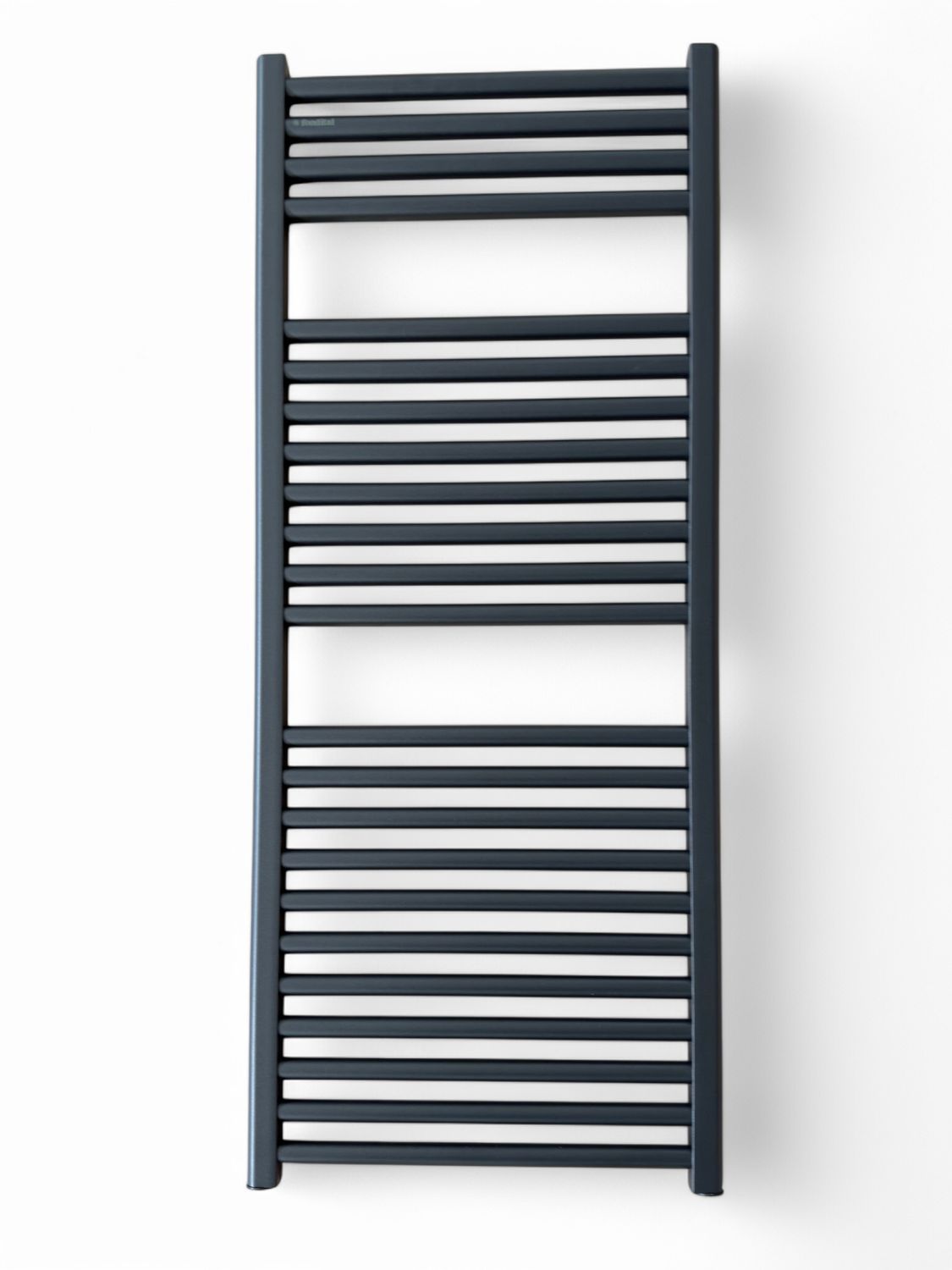 Radiateur sèche-serviettes en aluminium Fondital Cool 116 x 45 cm en noir mat