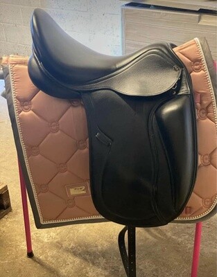 Leather Dressage Horse Saddle