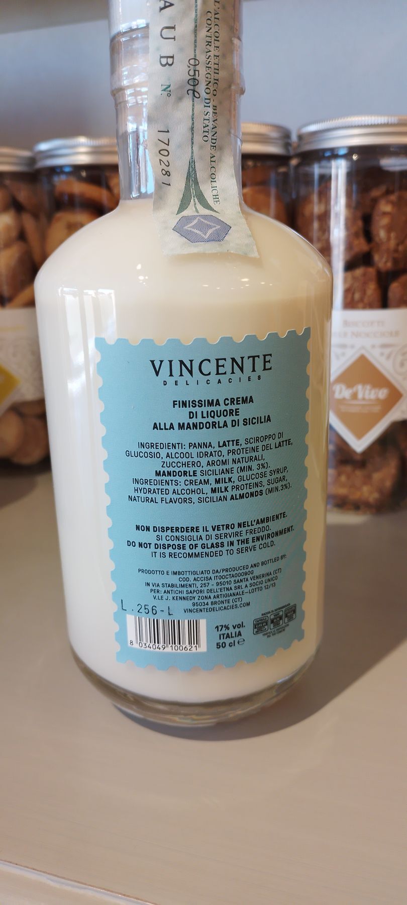 Liquore alla crema di mandorle di Sicilia