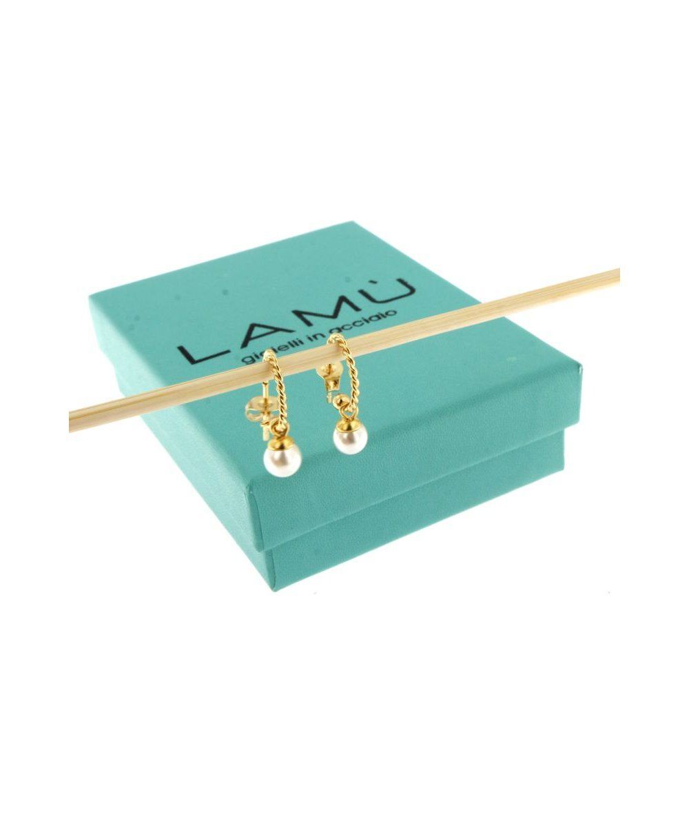 Orecchini cerchi ritorti c/pend, perla finitura oro