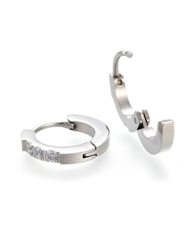 Orecchini cerchi in acciaio inox con zirconi cristal