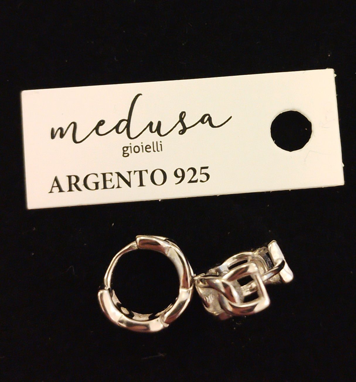 Orecchini in argento 925, scattino (9mm) con grumetta
