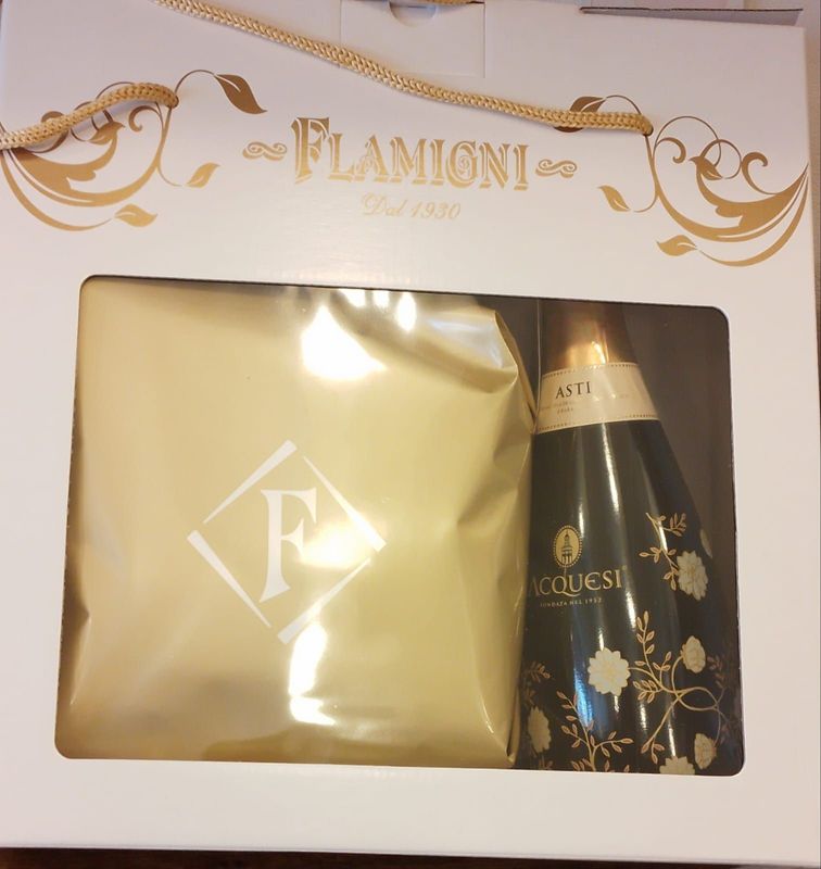 Panettone classico 1Kg + bottiglia 75cl