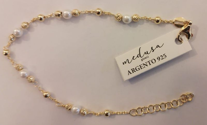 Bracciale in argento 925 c/sfere diamantate, perline irirdate e sfere lisce arternati