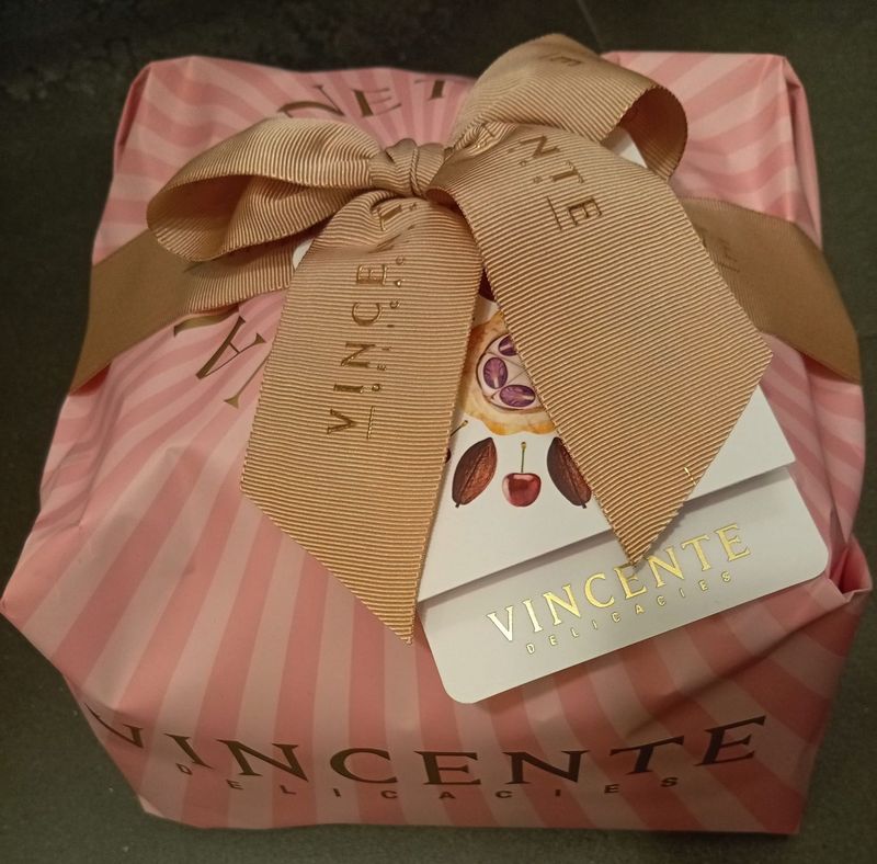 "MARENA" C/amarena candita e scaglie di cioccolato da "cioccolato di Modica IGP"ricoperto di  cioccolato di Modica IGP" 750g