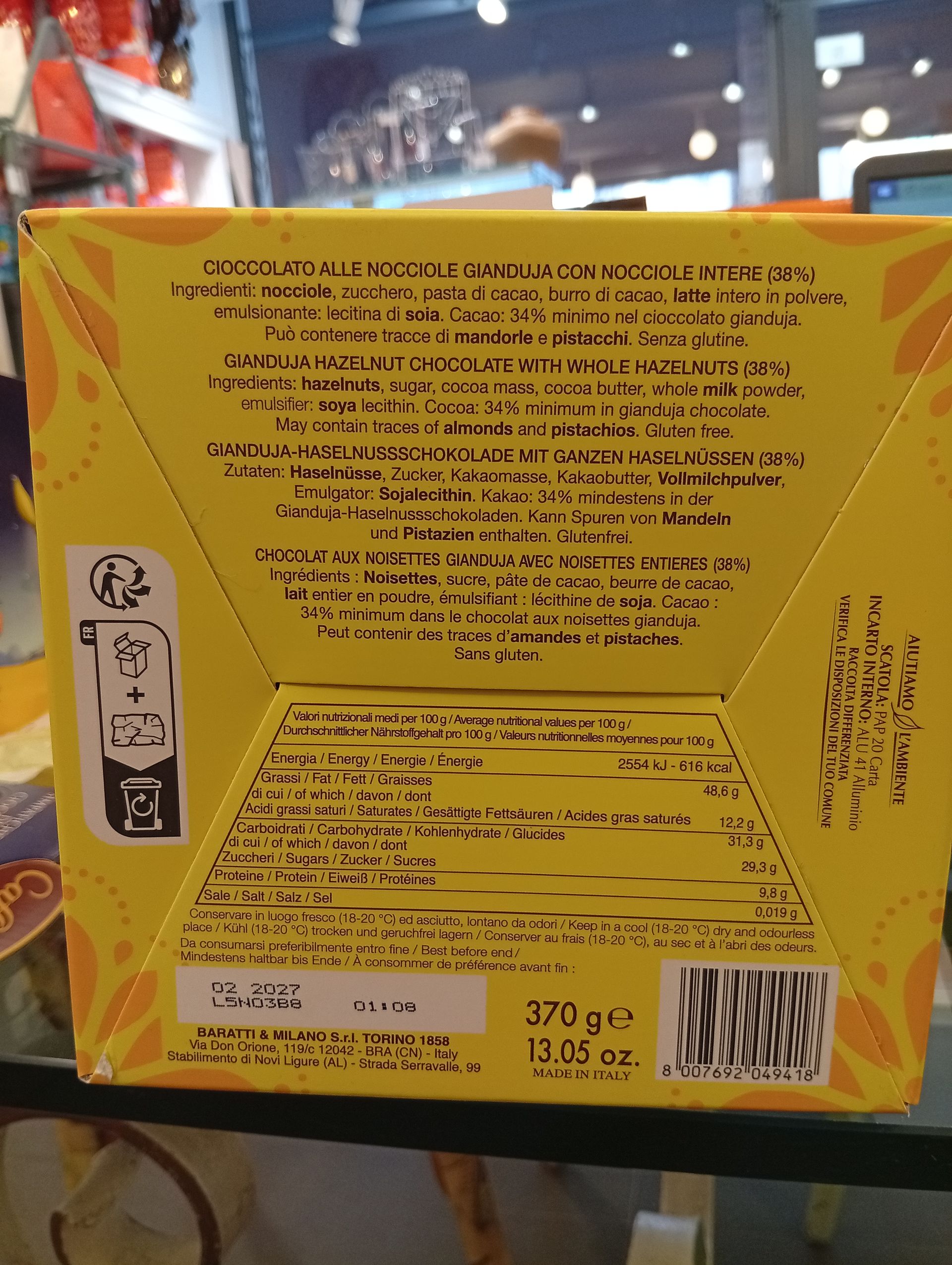 Uovo nocciolato c/sorpresa 370gr.  gianduia s/glutine