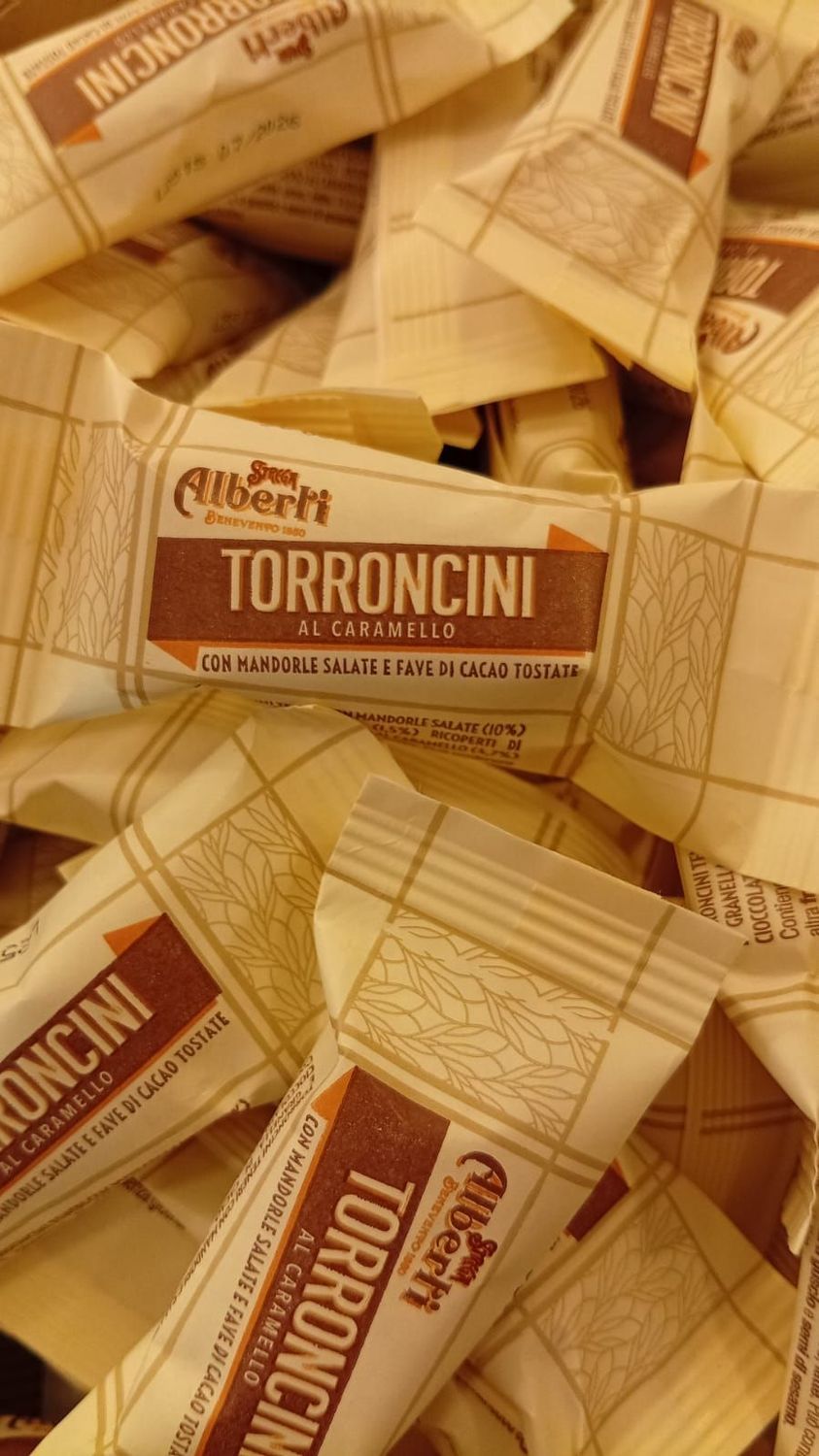 Torroncini al caramello c/mandorle salate