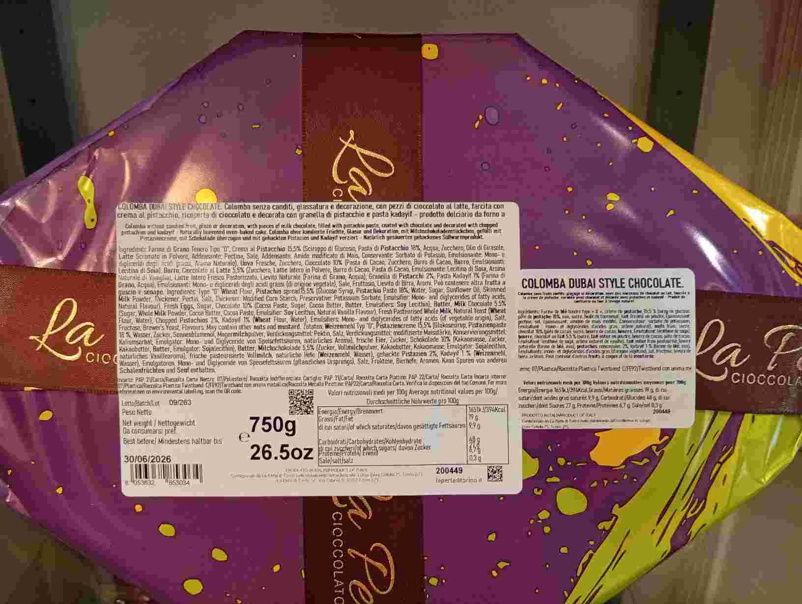 Colomba con crema al pistacchio 750g