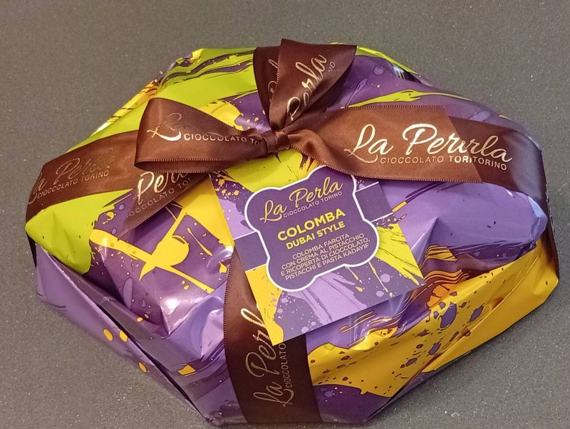 Colomba con crema al pistacchio 750g