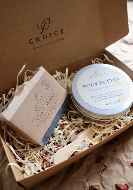 Naturseifen kaufen. Körperbutter &amp; Naturseife Geschenkset. Geschenkbox nachhaltig. Naturseife als Geschenk.