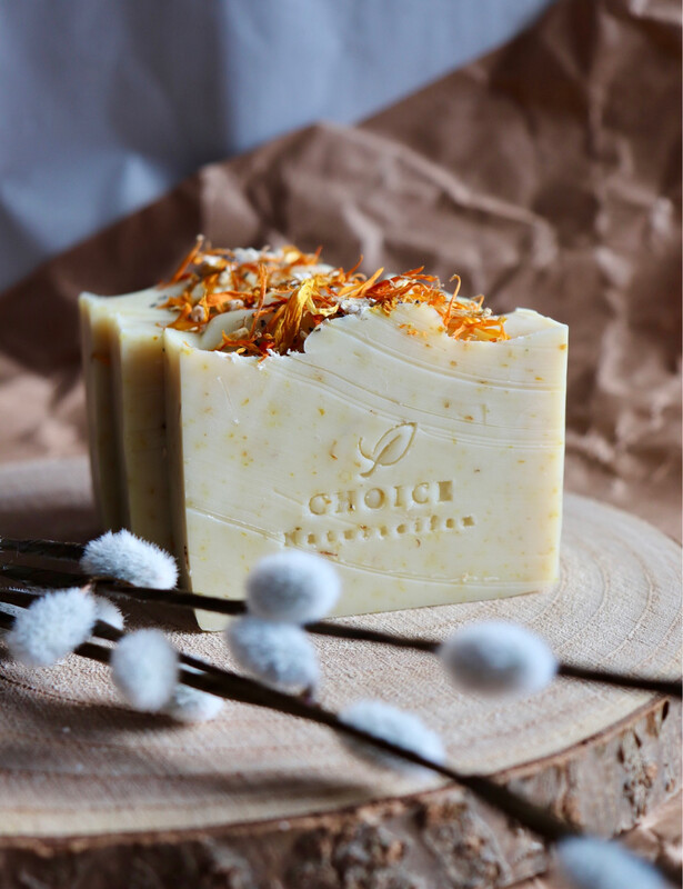Handgemachte Naturseife mit Kokosmilch | Naturseife mit Ringelblumen | Pflegende Seife unparfümiert