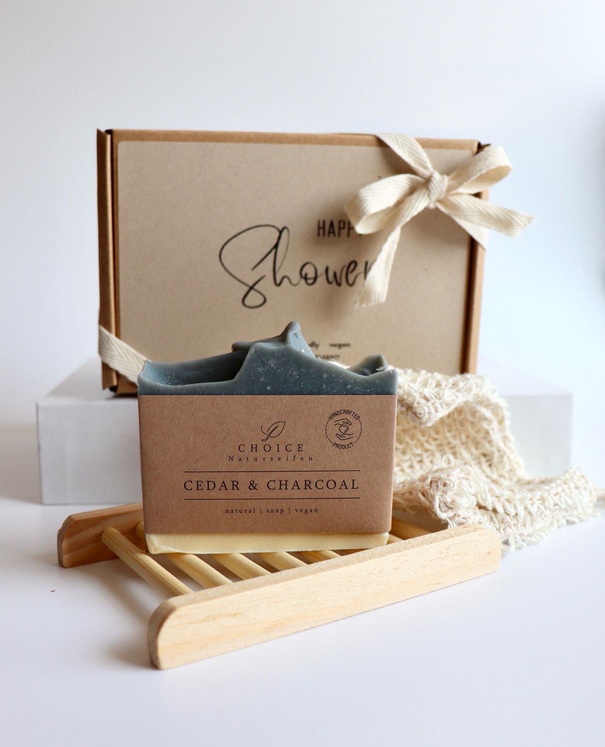 Geschenkset HAPPY SHOWER: Naturseife &amp; Seifenschale