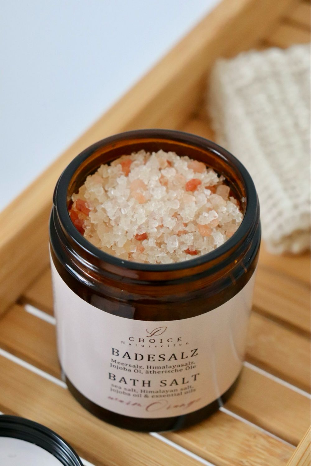 Bath salt mit wertvollen pflegenden Ölen