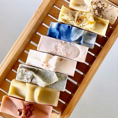 Überraschungsset x 6 Naturseifen mit Bio-Kakaobutter, SPARSET Überraschungsset x 6 Naturseifen mit Bio-Kakaobutter, SPARSET