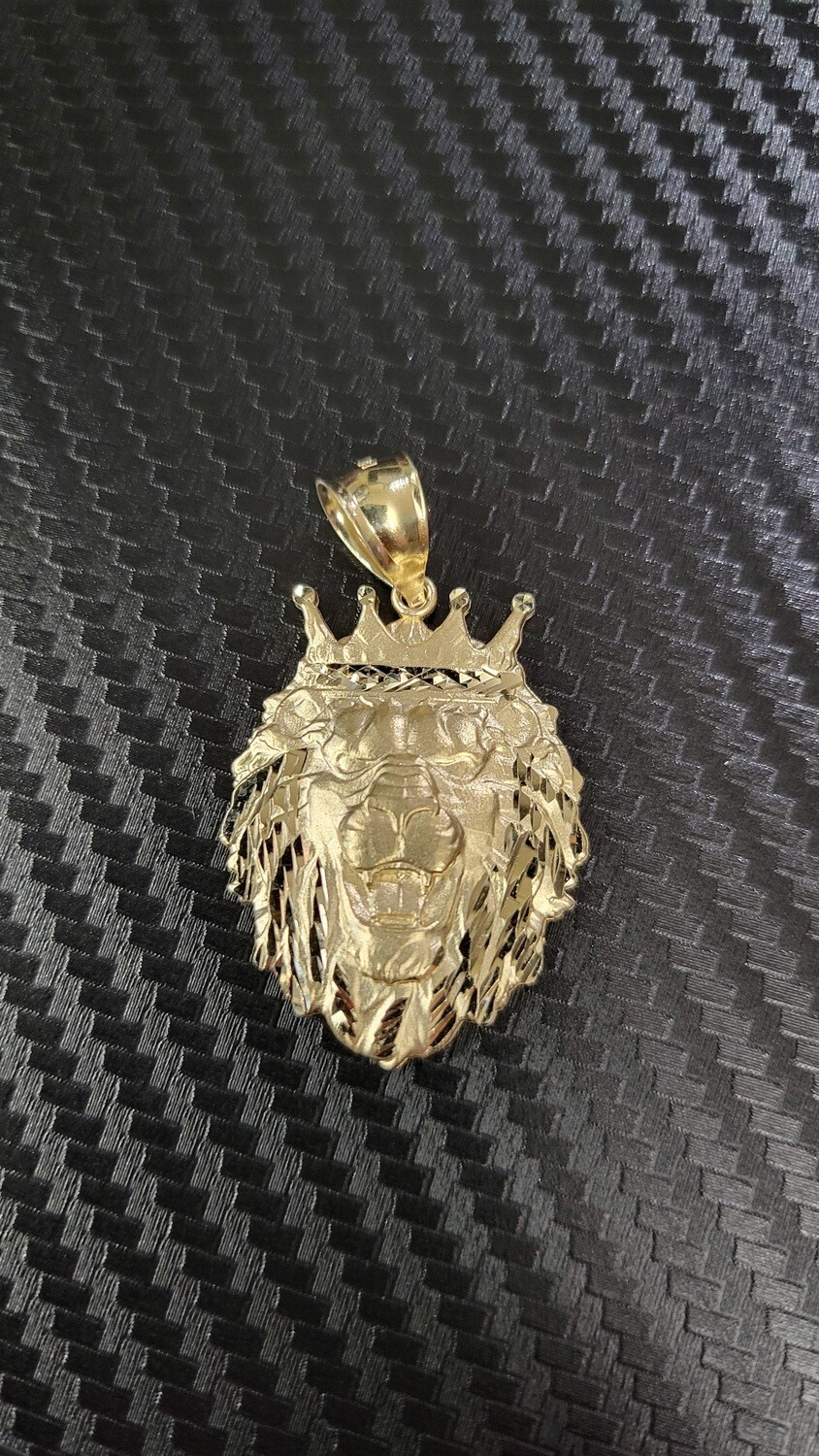14K 1.75&quot; LION &quot;KING&quot; CROWN PENDANT