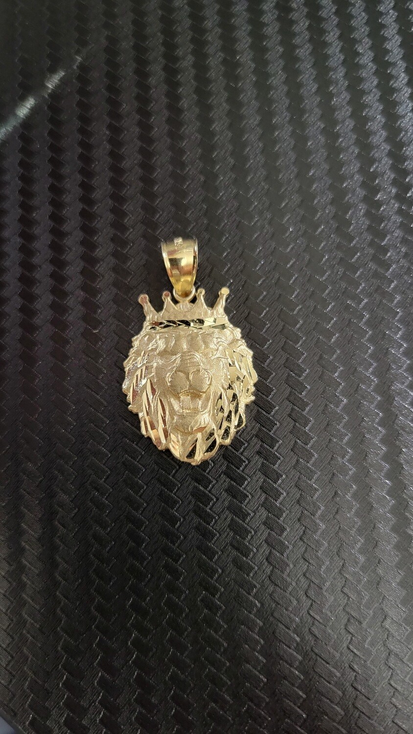14K 1.25&quot; LION &quot;KING&quot; CROWN PENDANT