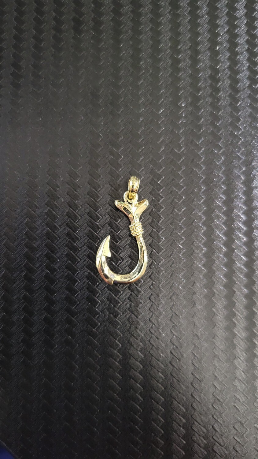 14K HAWAIIAN FISH HOOK PENDANT