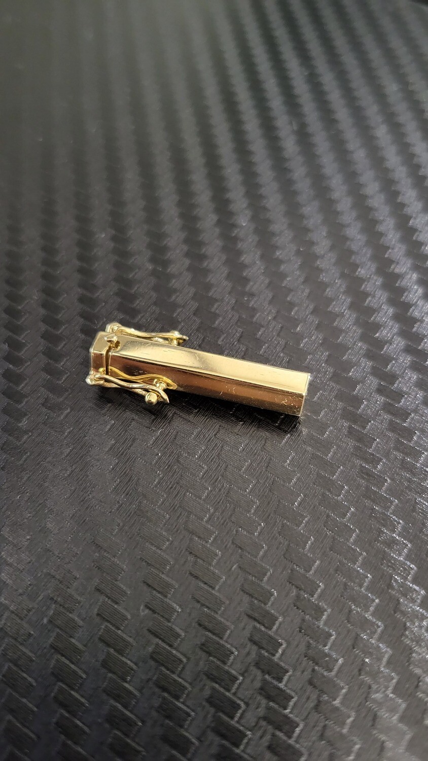 14K 5.5MM HEX LOCK