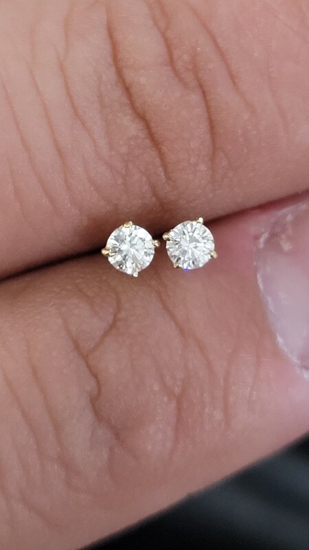 14K GOLD .20 CARAT DIAMOND STUD EARRING(S)