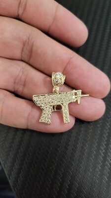 14K CZ GUN PENDANTS, 14K CZ GUN PENDANTS: 14K 1.1&quot; MACHINE GUN APPROX. 3.25 GRAMS