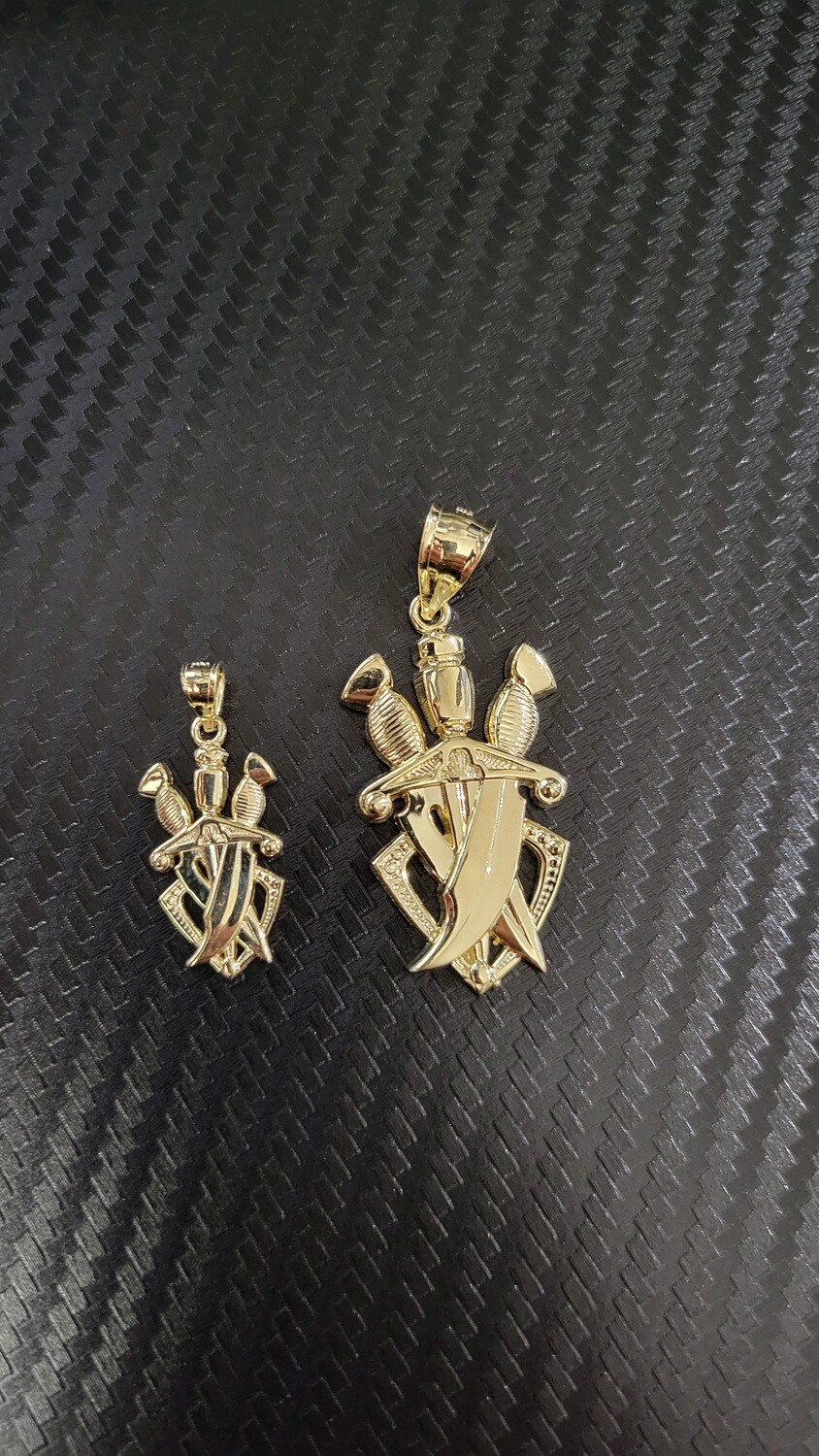 14K DAGGER SHIELD PENDANT, DAGGER SHIELD PENDANTS: 14K 1.2&quot; PENDANT 1.5 GRAMS