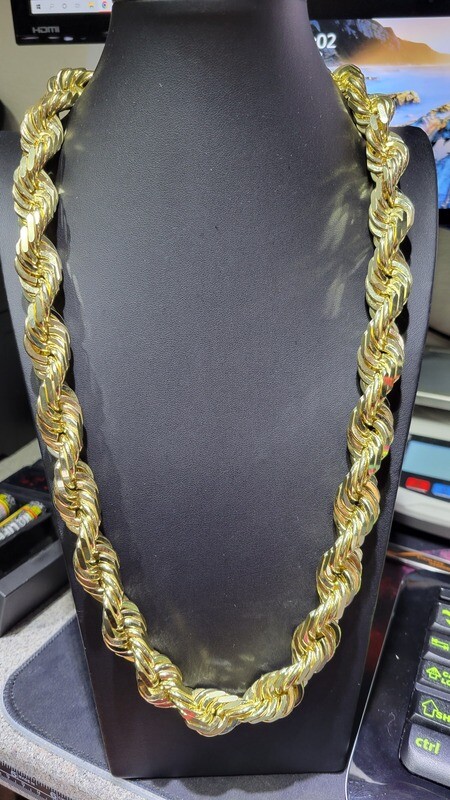 10K 18MM DIAMOND CUT ROPE CHAIN (ENDLESS-NO LOCK)