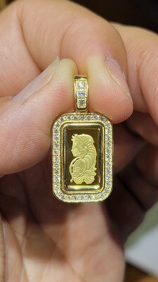 1 GRAM PAMP SUISSE LADY FORTUNA PENDANT W/DIAMOND BEZEL