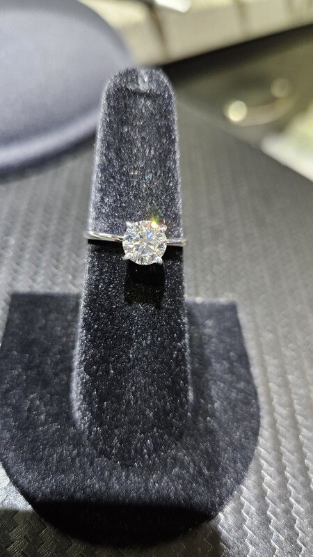 14K 1 CARAT MOISSANITE SOLITAIRE RING