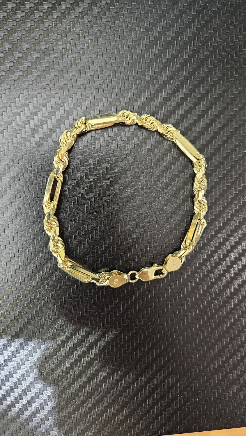 14K 5.5MM FIGAROPE BRACELET