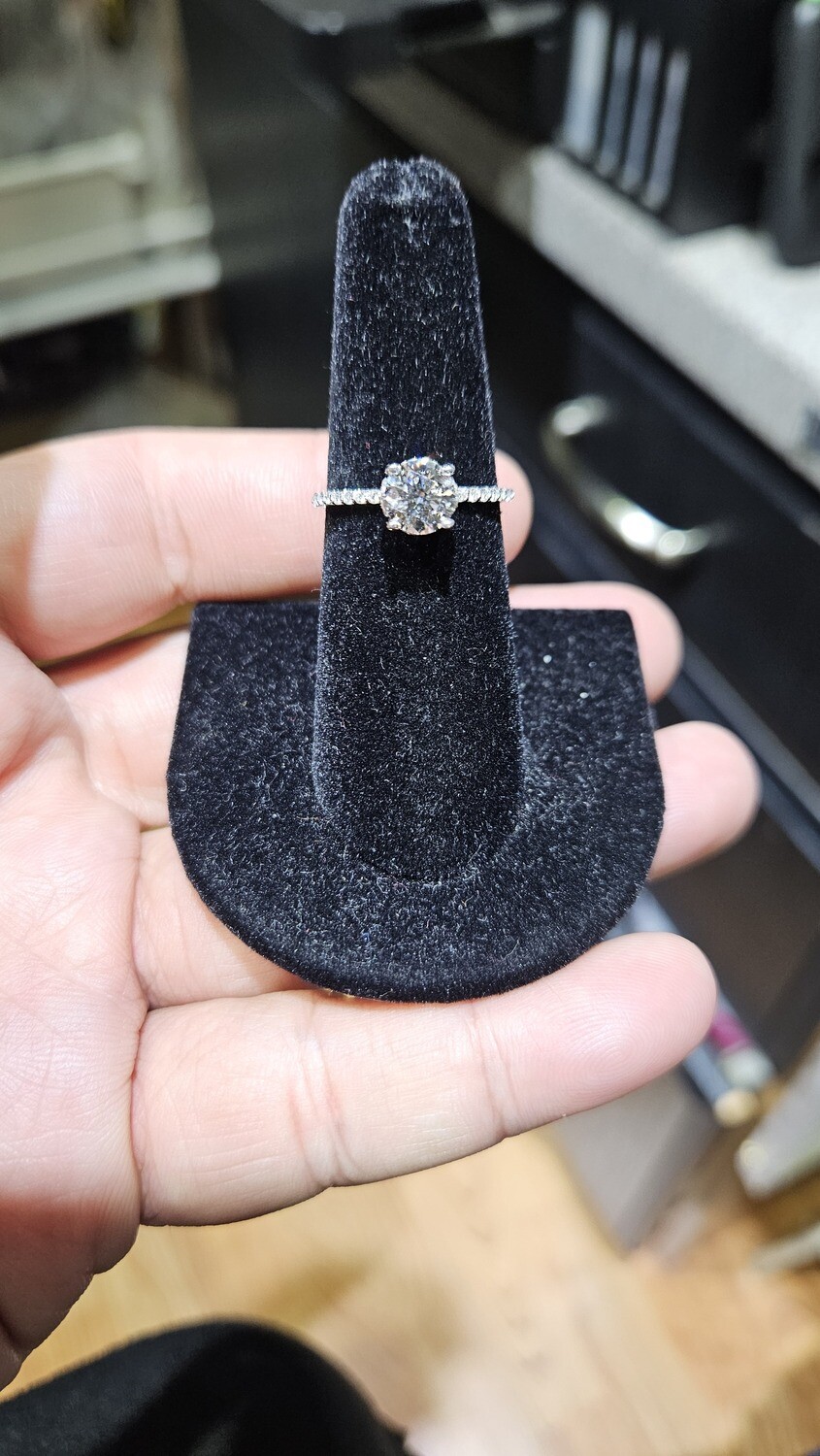 14K 1.35 CARAT SOLITAIRE DIAMOND RING W/HALO ACCENTS (LAB)