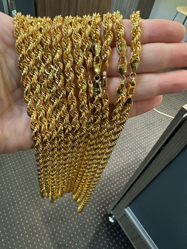 22K 6.7MM DIAMOND CUT ROPE CHAIN