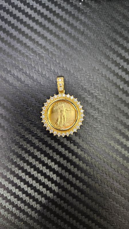 1/10TH OUNCE GOLD AMERICAN EAGLE/LADY LIBERTY W/ DIAMOND BEZEL