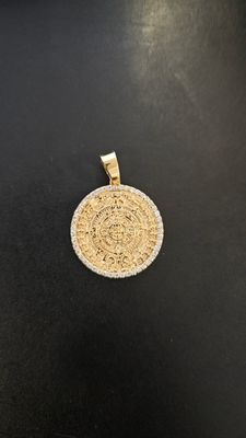 14K 1.3&quot; DIAMOND AZTEC CALENDAR PENDANT