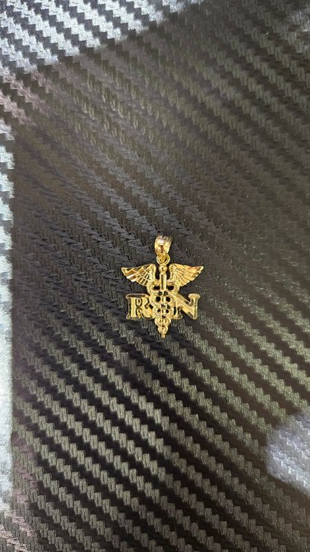 14K 1&quot; &quot;RN&quot; PENDANT