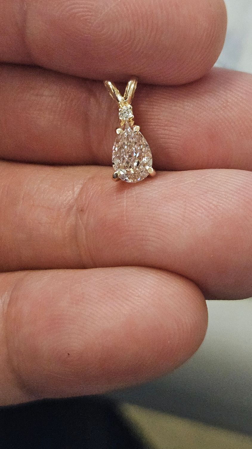 14K 1.03 CARAT PINK PEAR LAB DIAMOND PENDANT, 14K SOLITAIRE PEAR PENDANT: 14K 1.03 PEAR PINK LAB PENDANT (LIGHT BABY PINK)