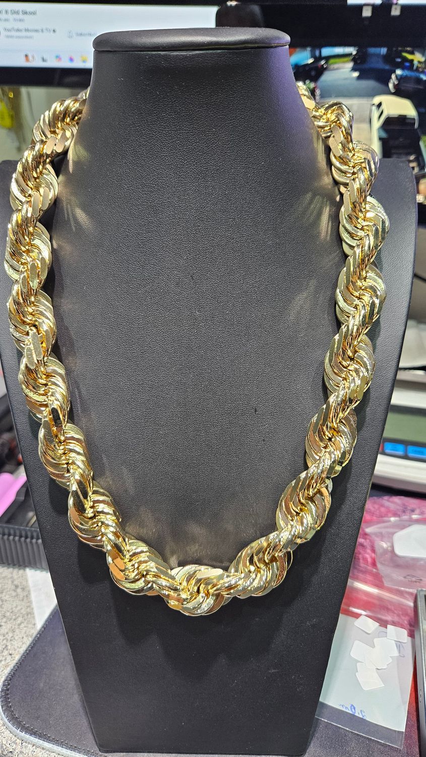14K 20MM DIAMOND CUT ROPE CHAIN