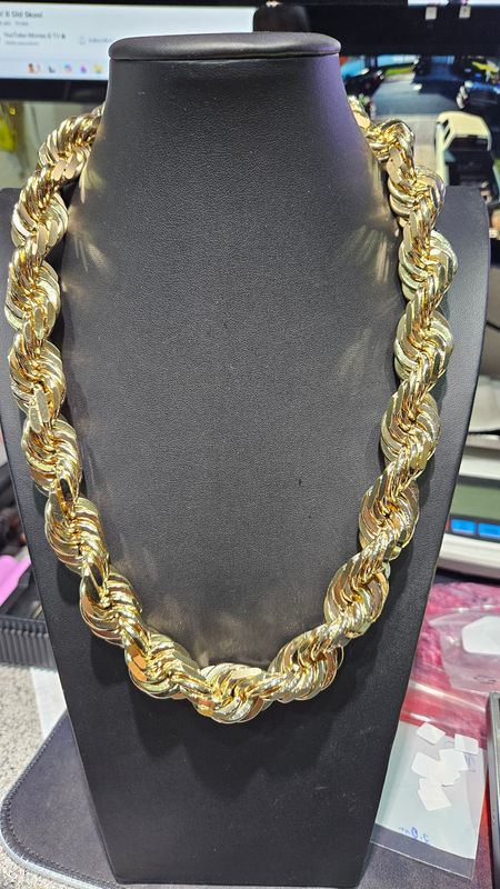 14K 20MM DIAMOND CUT ROPE CHAIN