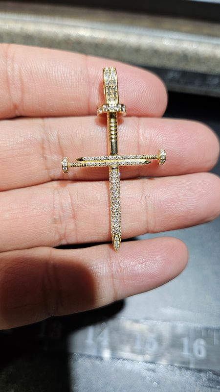 14K 2&quot; DIAMOND NAIL CROSS PENDANT