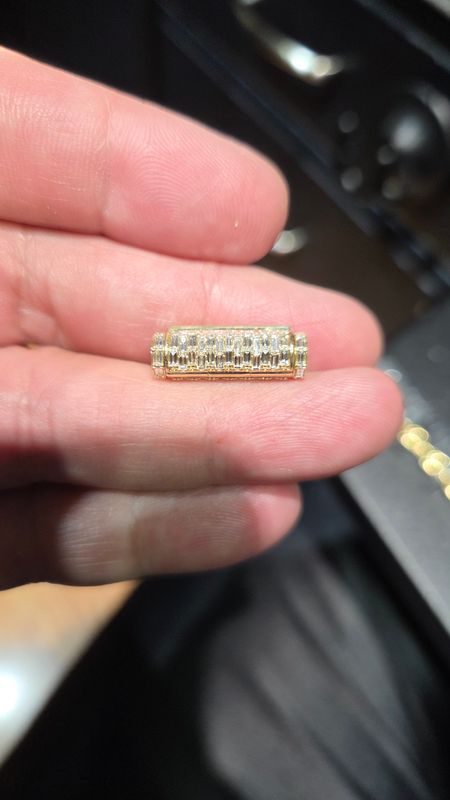 6MM 1.6 CARAT DIAMOND BAGUETTE SLEEK LOCK